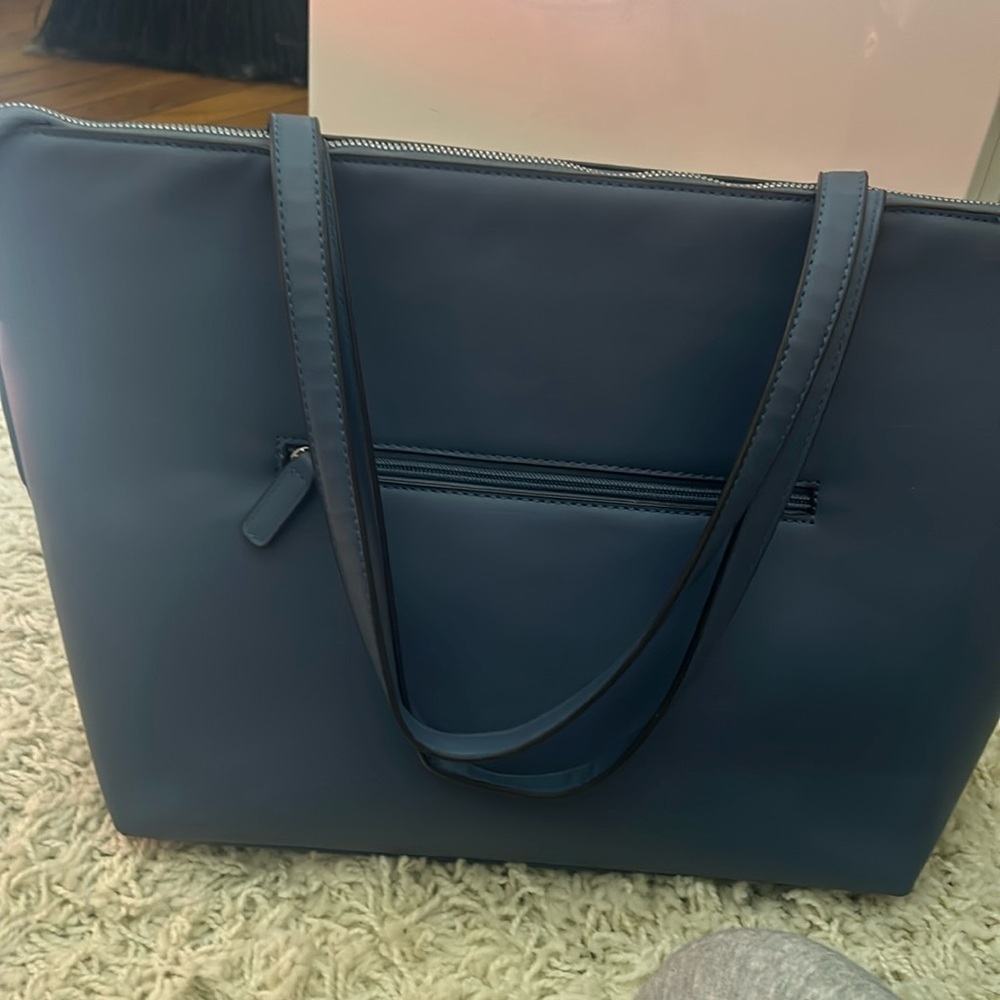 Adrienne Vittadini Purse - Picture 7 of 7